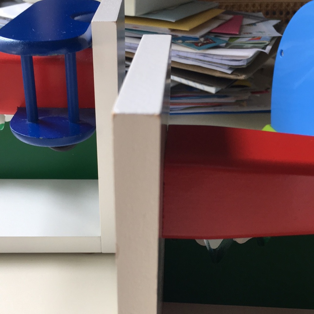 Adorable Airplane Bookends - Picture 11 of 12